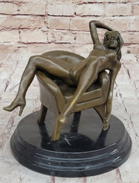 Erotic Nude Woman on Couch - Sculpture by Mavchi