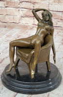Erotic Nude Woman on Couch - Sculpture by Mavchi