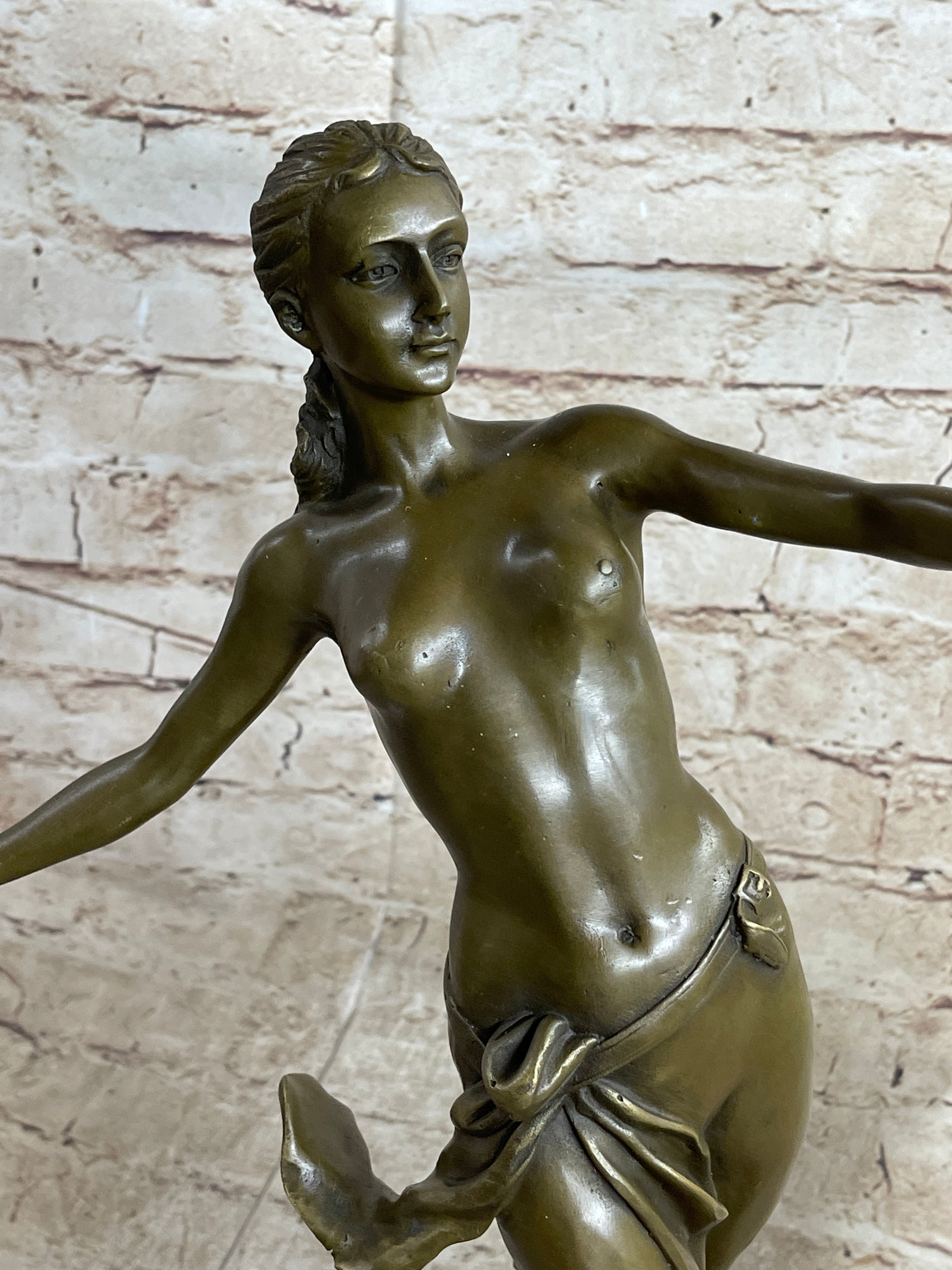 Amazon Queen Hippolyta Bronze Sculpture Nude Female Warrior 17" x 16"