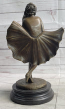 Marilyn Monroe Skirt Blowing Bronze Sculpture Seven Year Itch