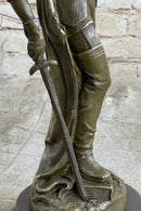 Italian Renaissance Warrior Knight Bronze 15" x 7" Sculpture