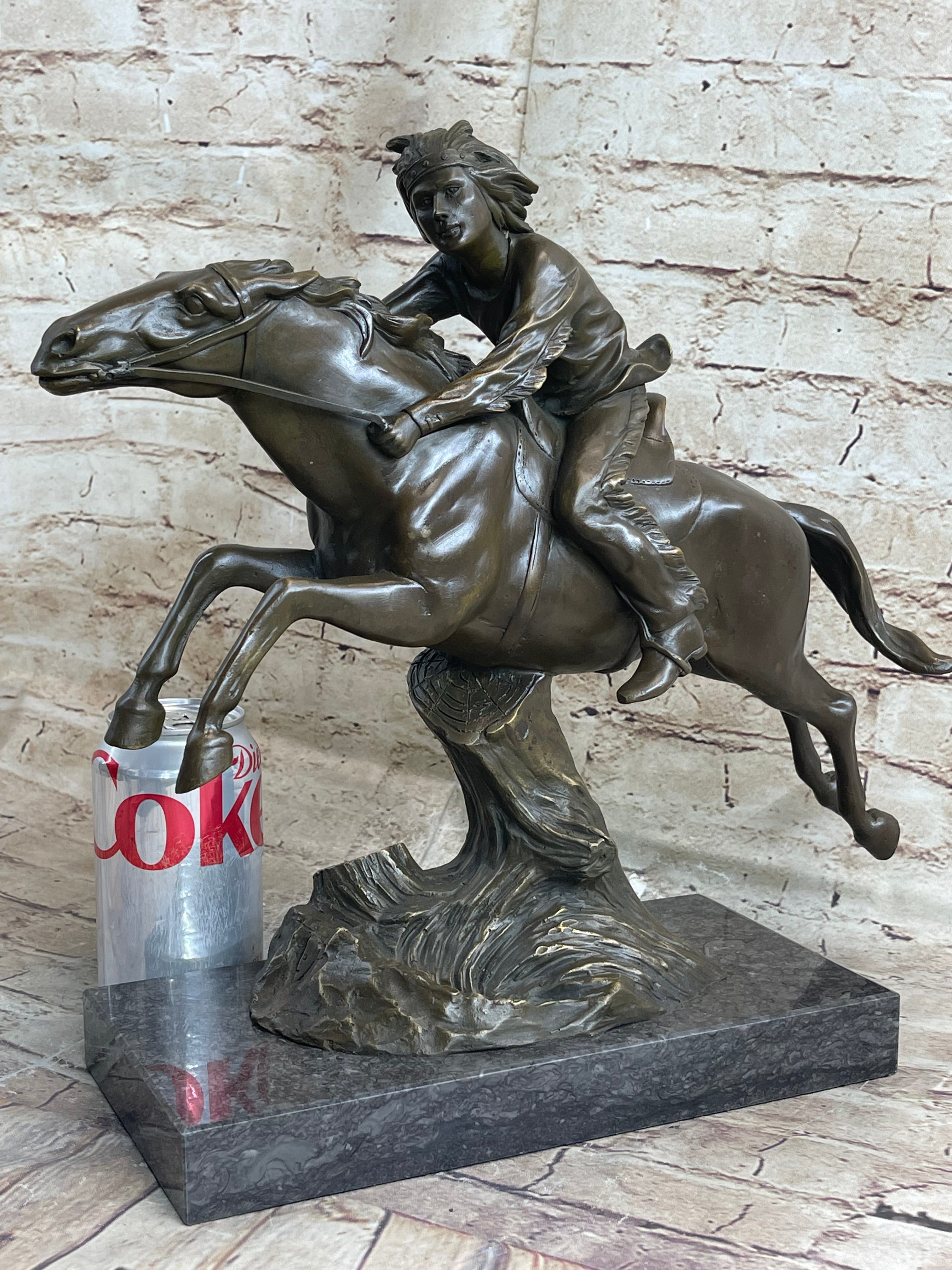 Bronze Sculpture by Antoine Bofill - Le dernier d’une race