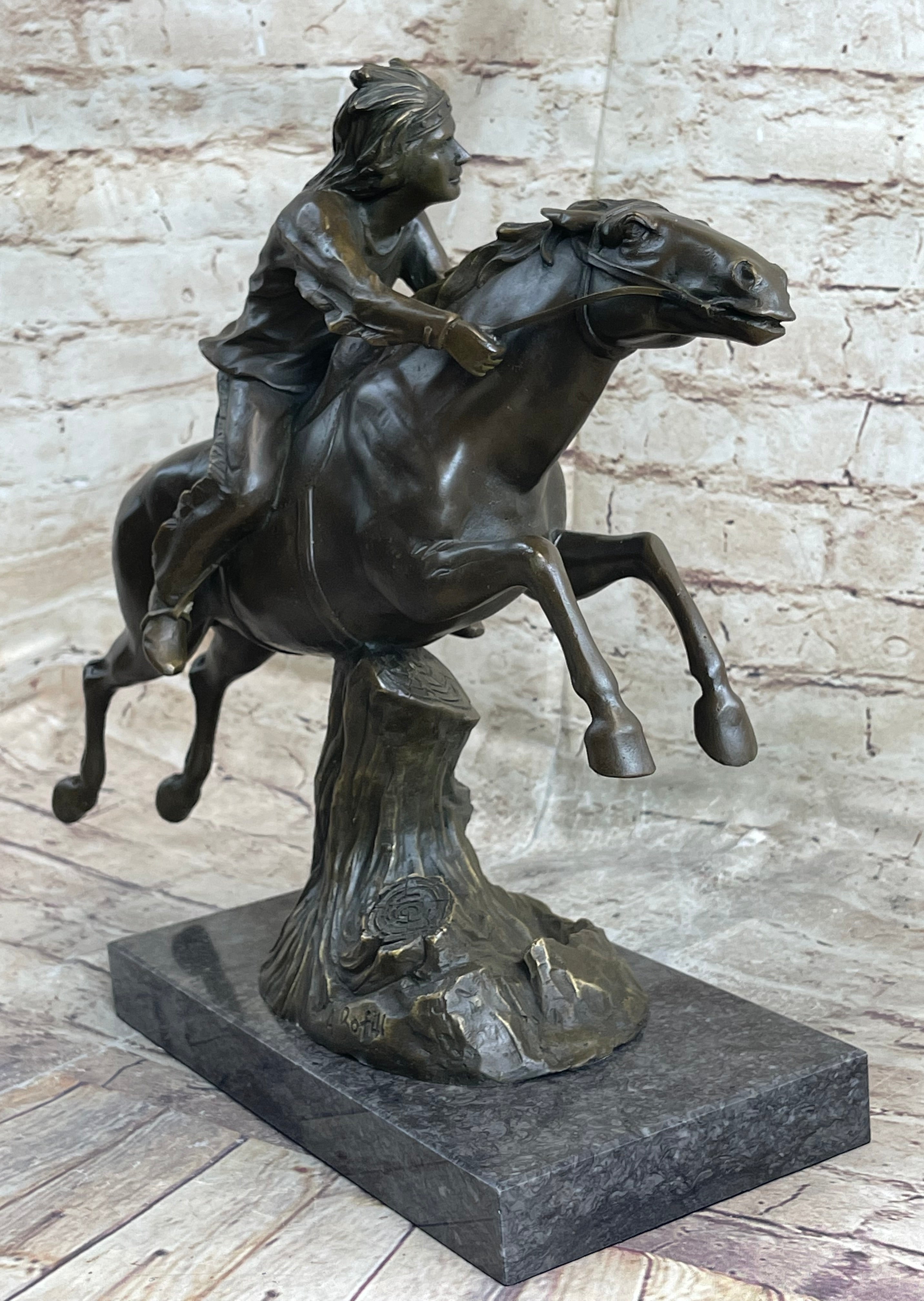 Bronze Sculpture by Antoine Bofill - Le dernier d’une race