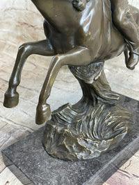 Bronze Sculpture by Antoine Bofill - Le dernier d’une race