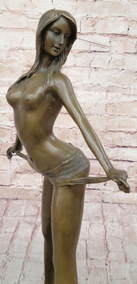 Sexy Erotic Bronze Sculpture Statue Nude Female Figure Exposing Her Butt by Aldo Vitaleh
