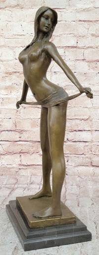 Sexy Erotic Bronze Sculpture Statue Nude Female Figure Exposing Her Butt by Aldo Vitaleh