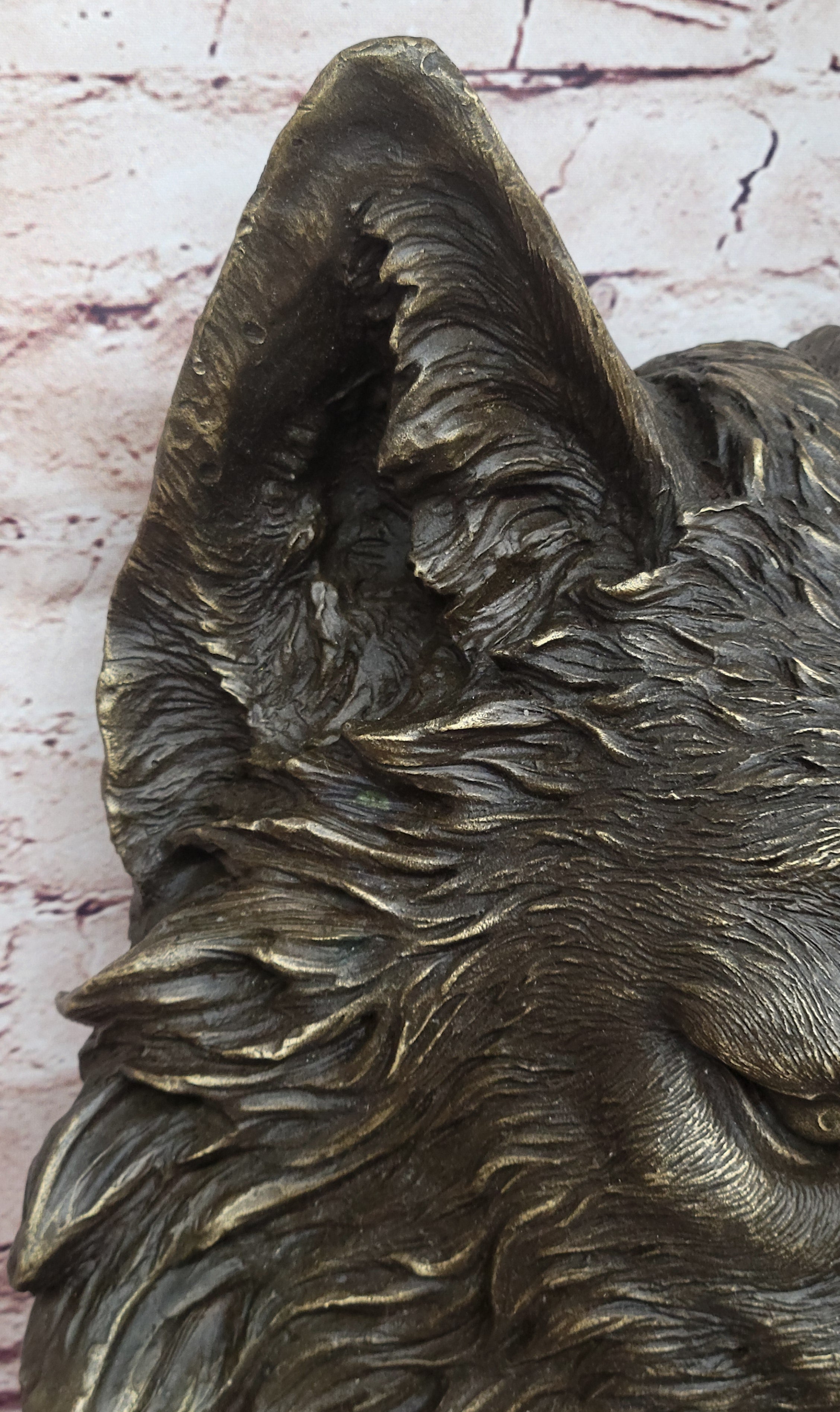 Bronze Wolf Head Wall-Mounted Art Milo Original