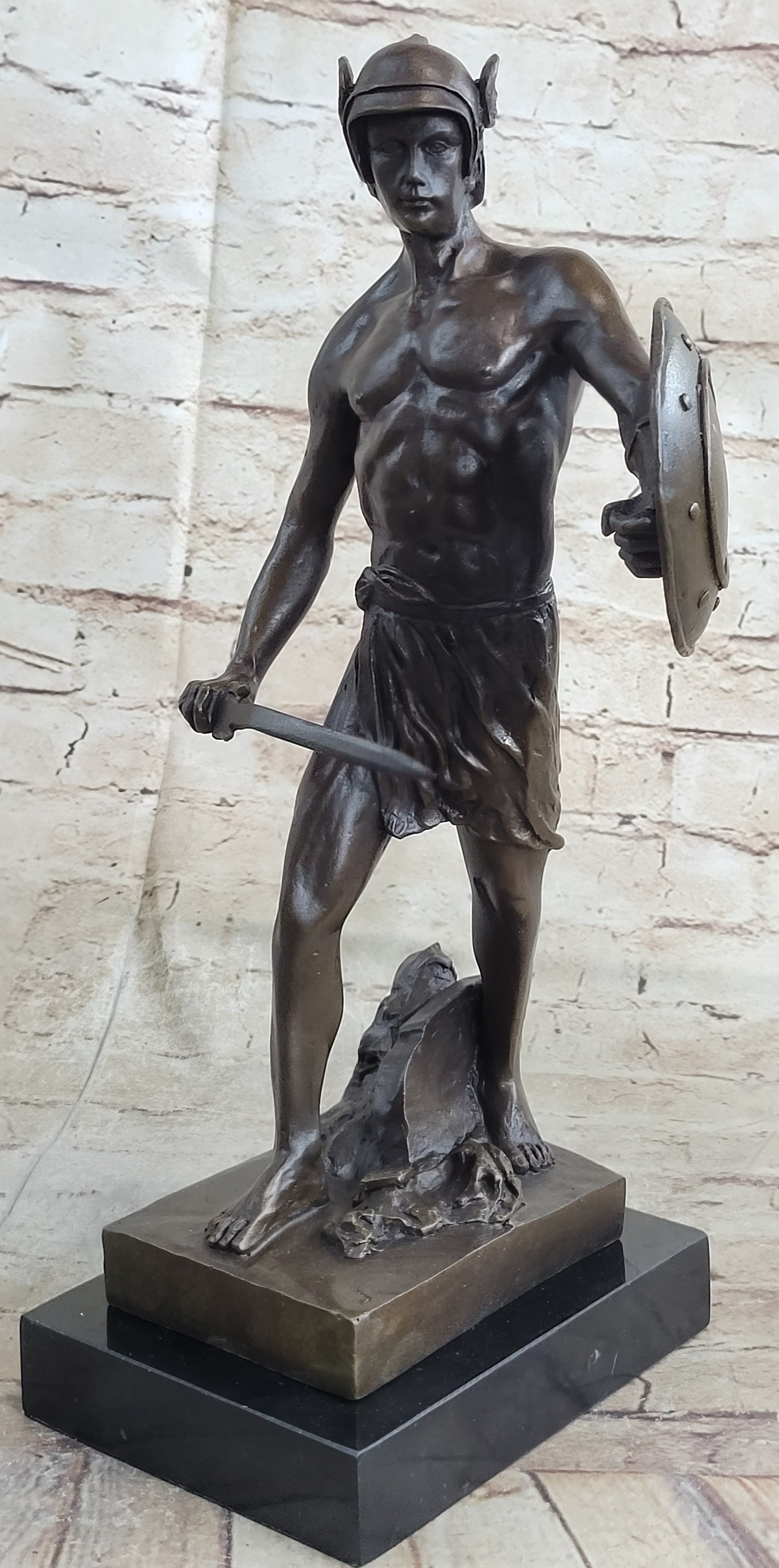 Spartacus Roman Hoplomachus Gladiator Bronze Metal 14" x 18"