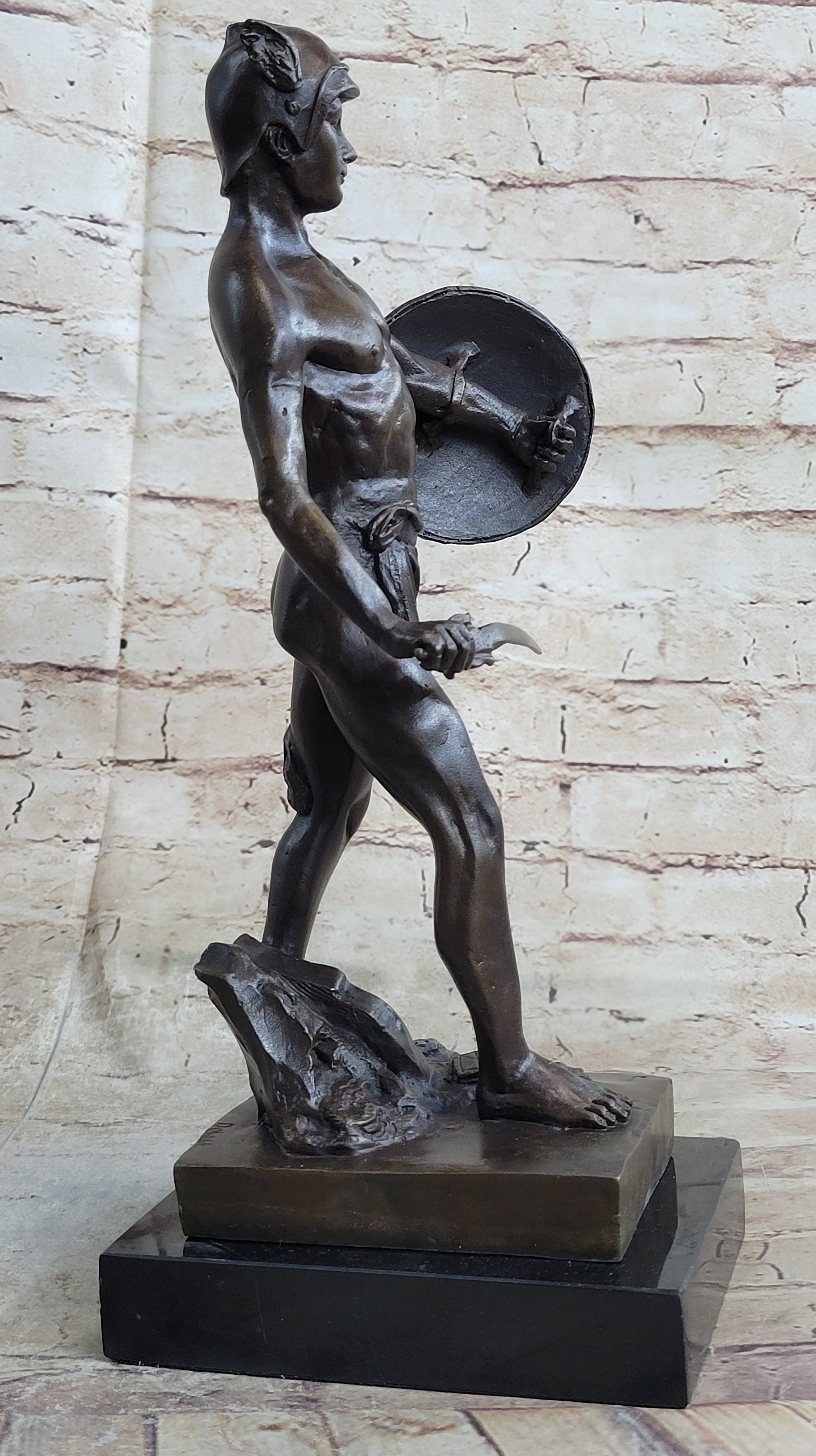 Spartacus Roman Hoplomachus Gladiator Bronze Metal 14" x 18"