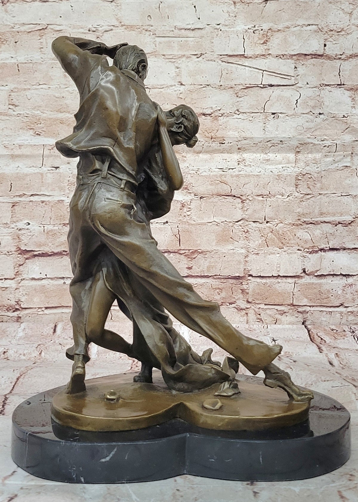 Bronze Ballroom Dance Couple Sculpture – Romantic Art