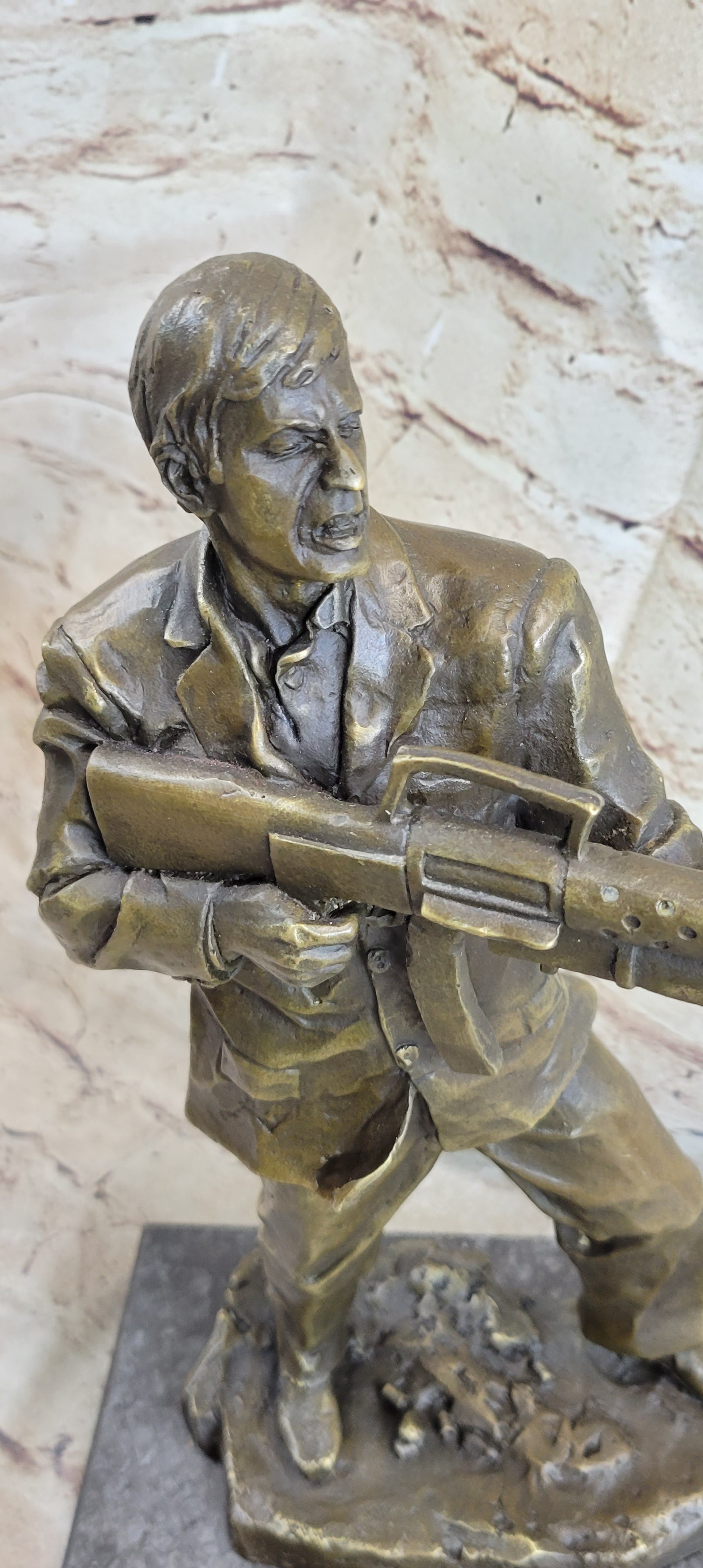 Al Pacino Scarface Say Hello to my Little Friend Bronze 14" x 8"