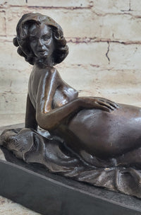Sexy Nude Female Figure Model Laying on Her Side - Original Bronze Sculpture by Pasquale Delor