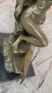 Pasquale Delor Nude Bronze Sculpture – Elegant Female Figure on Marble Base