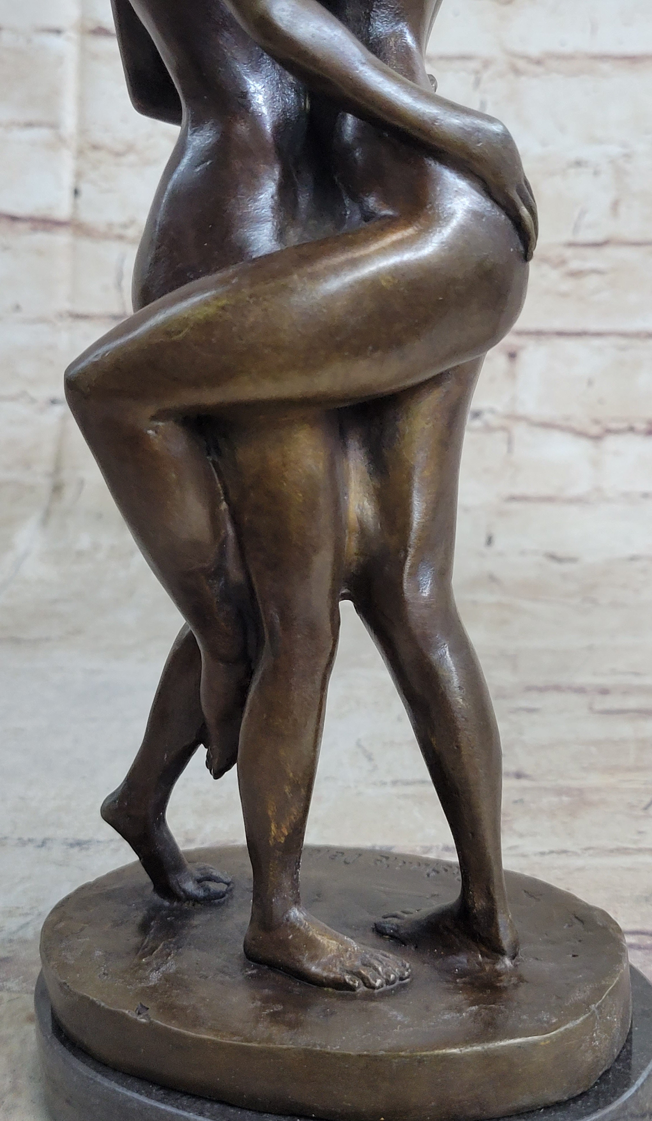 Two Nude Women Embrace Kissing Bronze Statue Sculpture Erotic Art by Pasquale Delor 11" x 5"