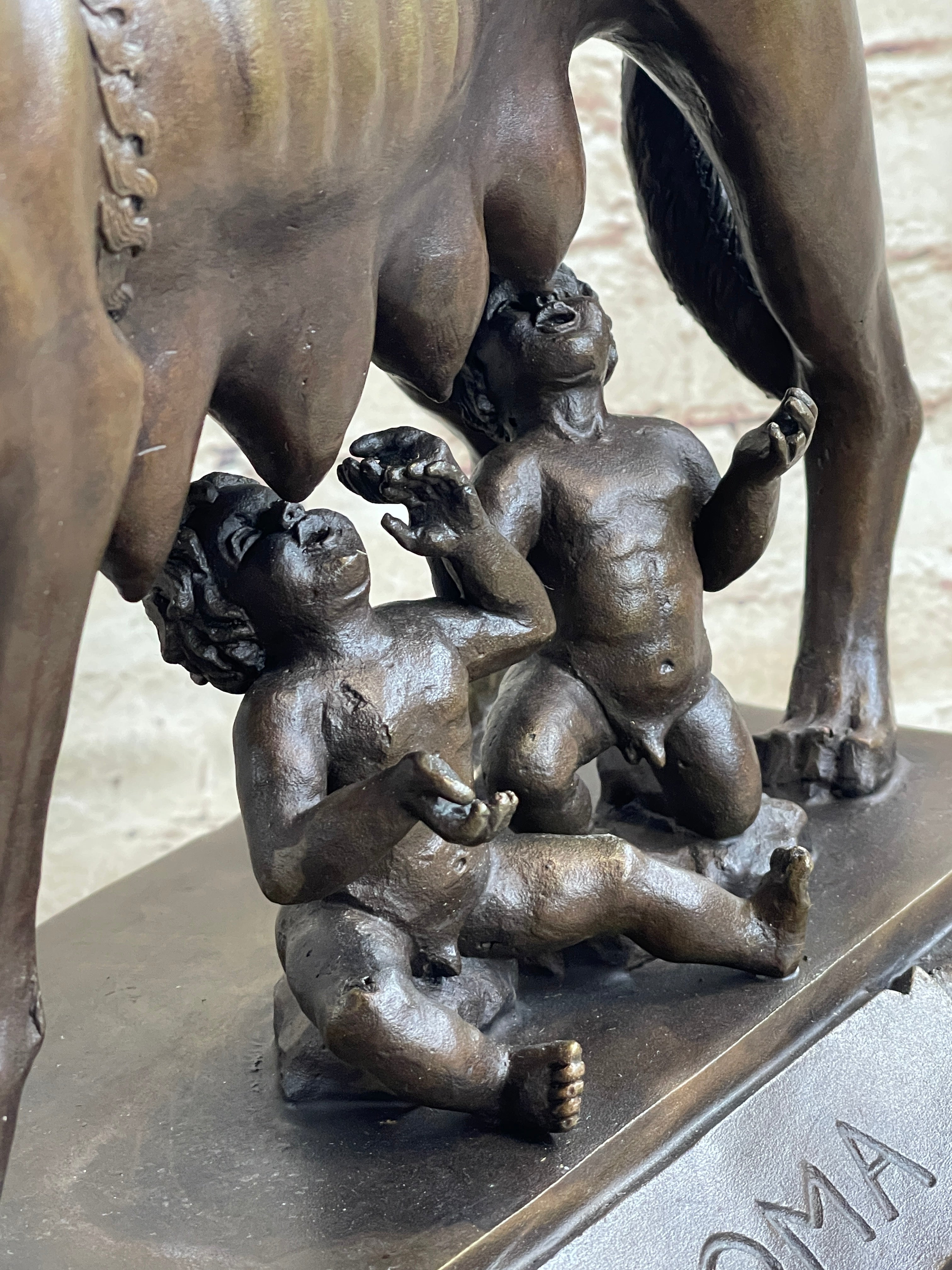 The Capitoline Wolf Romulus & Remus Bronze Metal Statue Sculpture on Rose Marble Base 12" x 15"