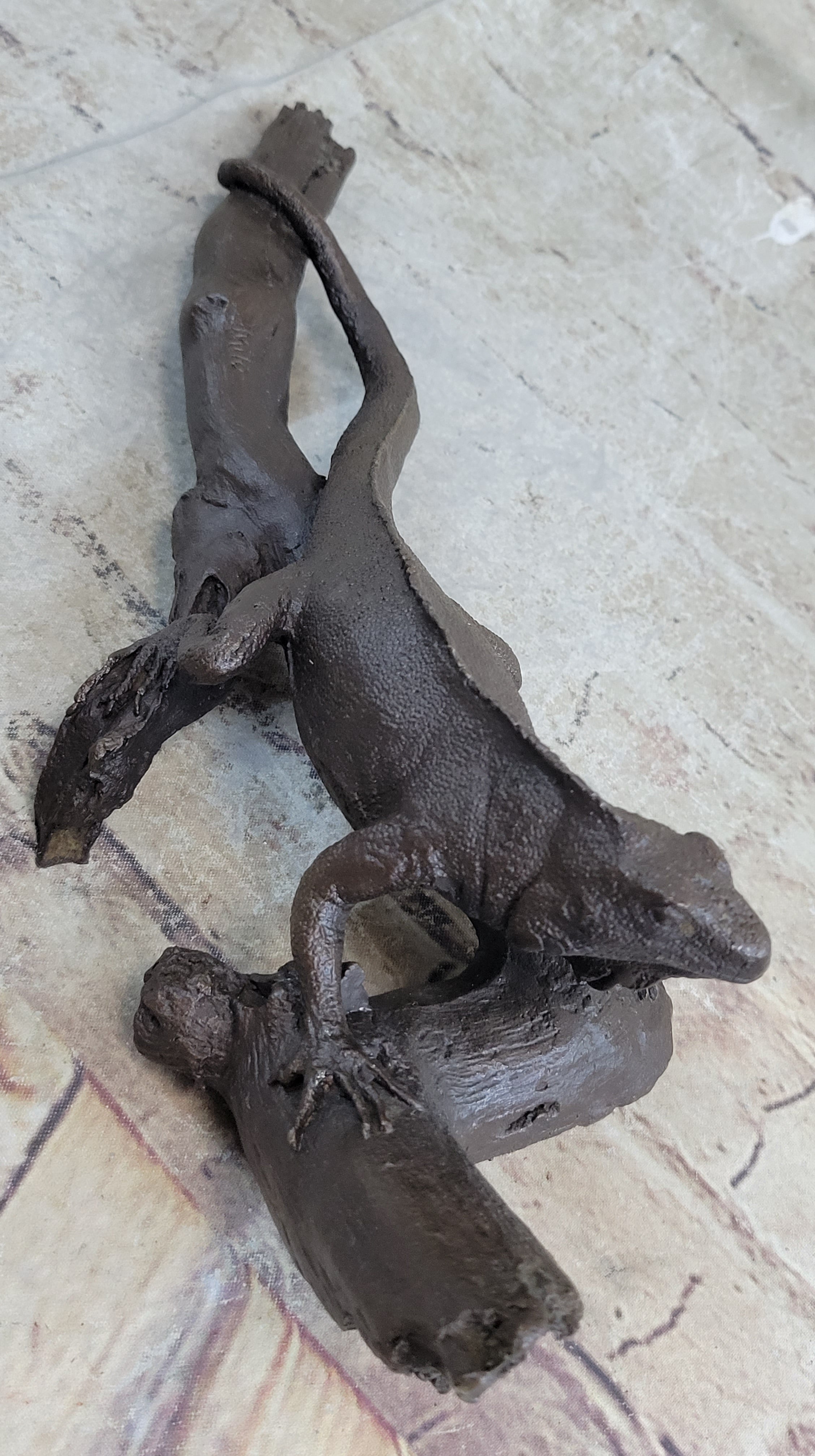 Bronze Iguana on Tree Branch Sculpture Classic Reptile Artwork