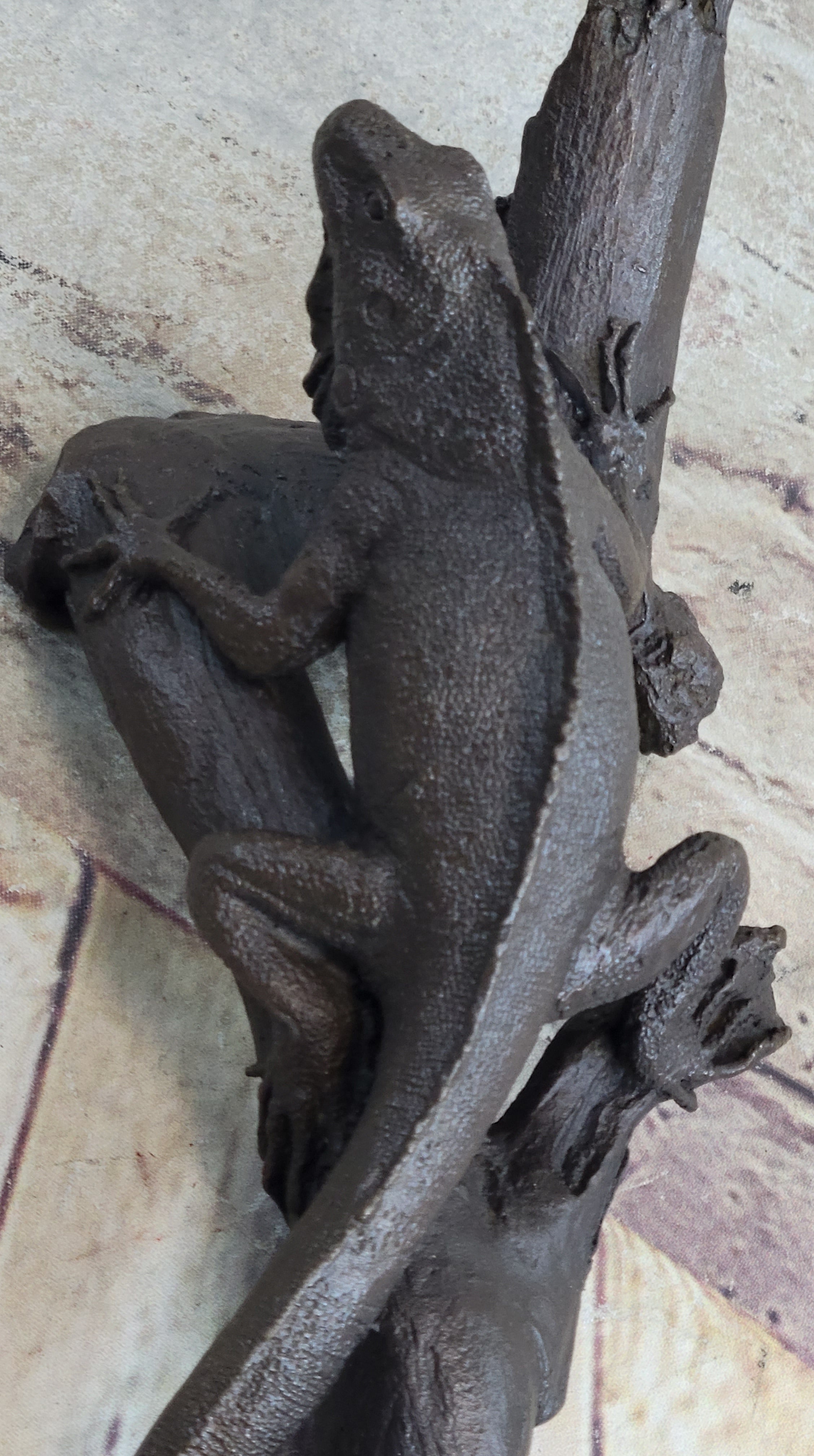 Bronze Iguana on Tree Branch Sculpture Classic Reptile Artwork