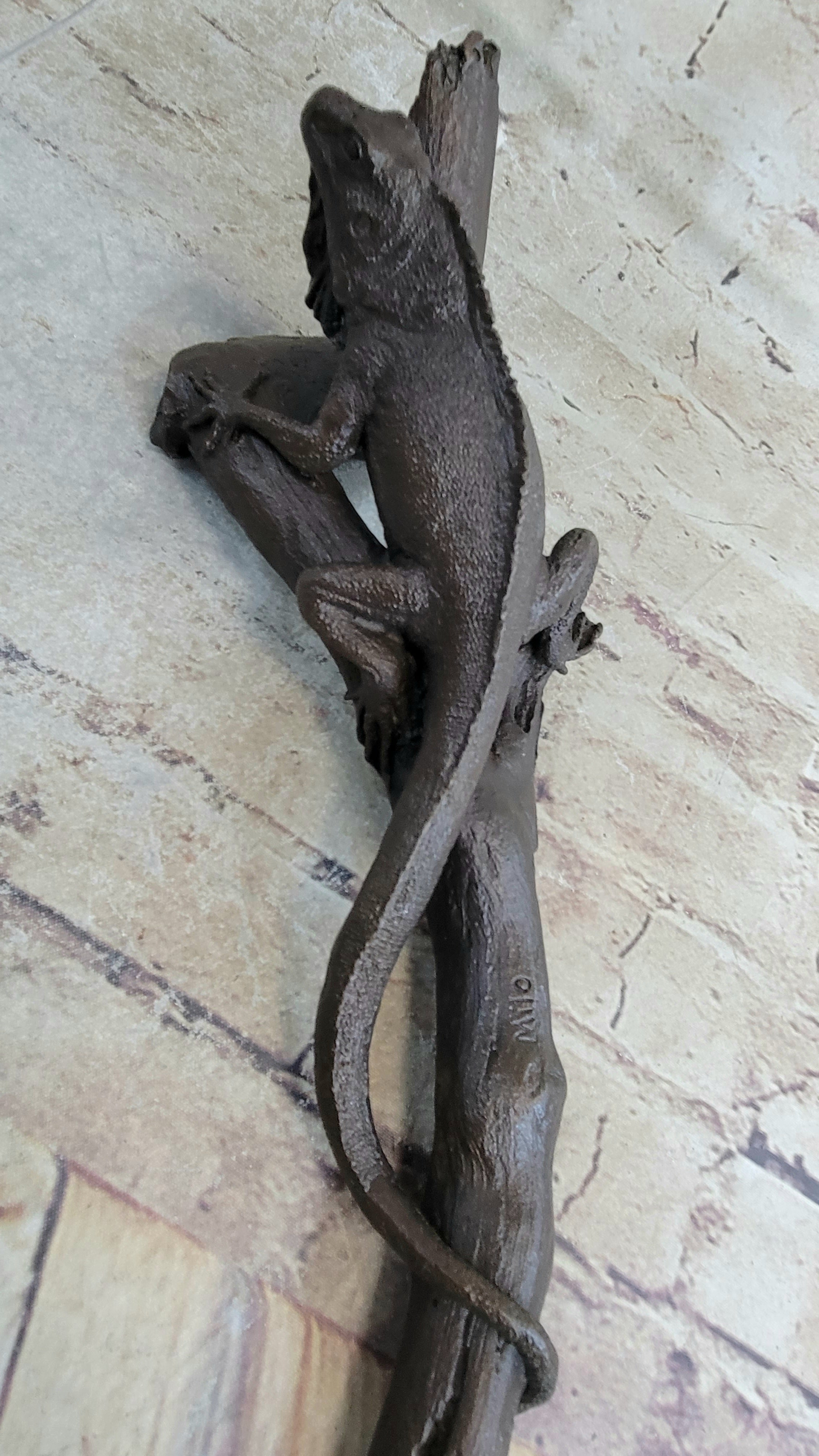 Bronze Iguana on Tree Branch Sculpture Classic Reptile Artwork