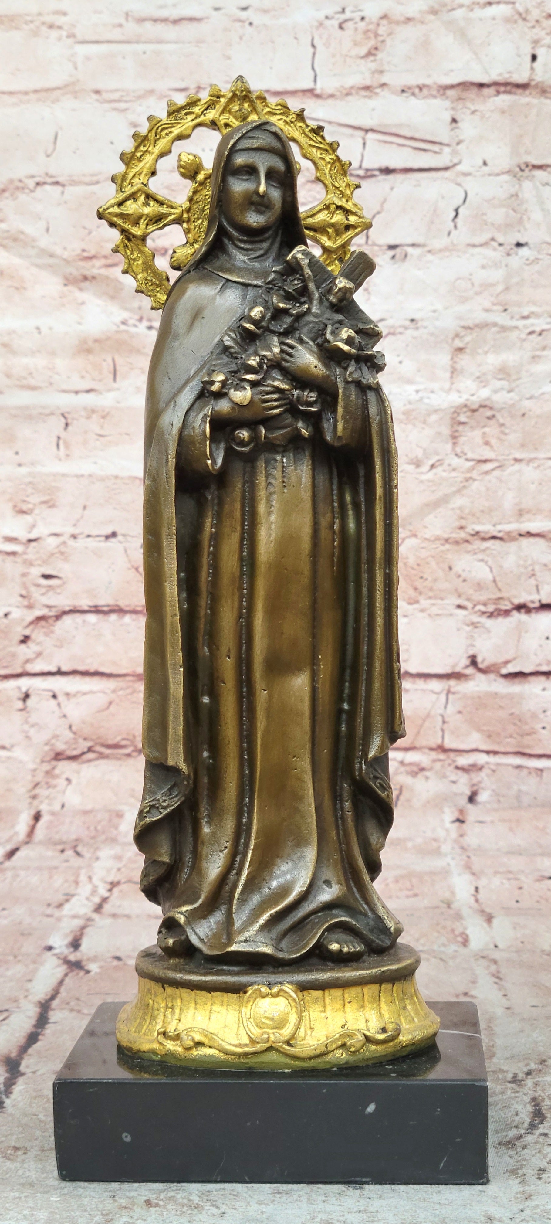 Bronze statue LITTLE FLOWER OF JESUS Clutching a Cross Hot Cast Classic Artwork
