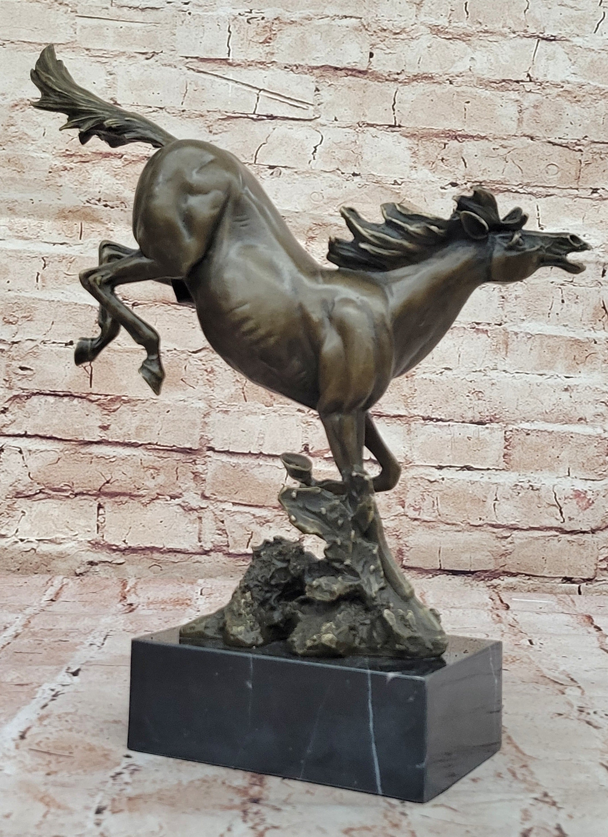 Milo Art Deco Wild Horse Bronze Sculpture Hot Cast Marble Base