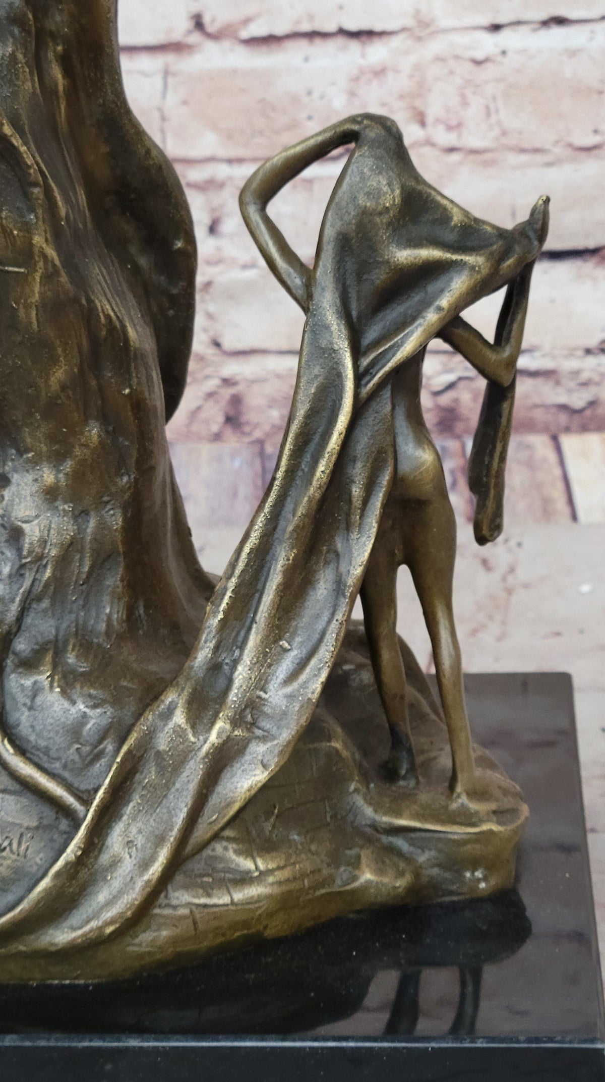 Surreal Melting Clock Bronze – Salvador Dalí Sculpture