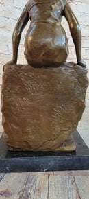 Classical Woman Sitting on Rock Wall Bronze Sculpture on Marble Base