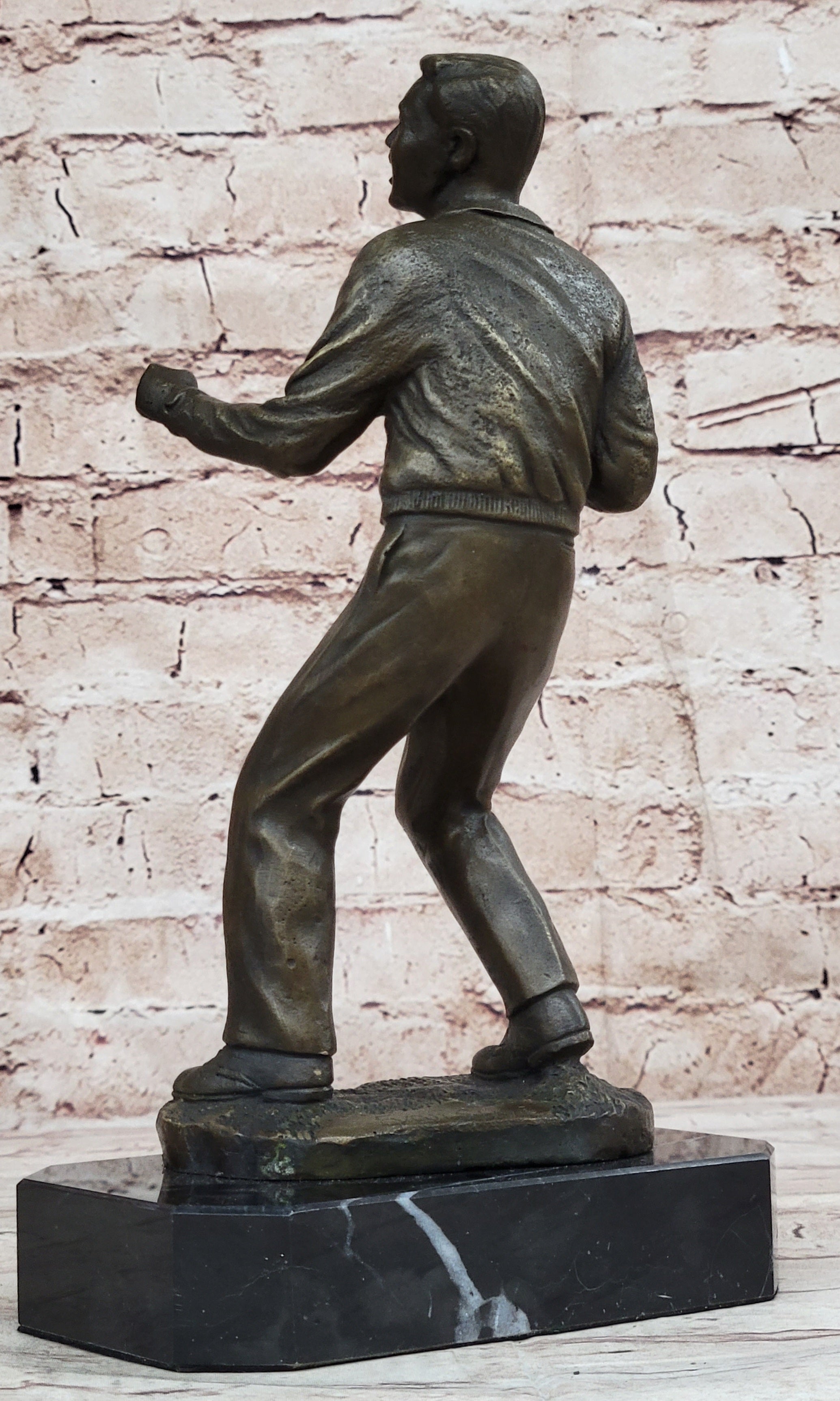 Signed Street Fighter Bronze Sculpture Hot Cast
