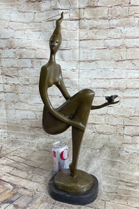 Modern Art Nude Abstract Female Bronze Sculpture Marble Base by Picasso Statue