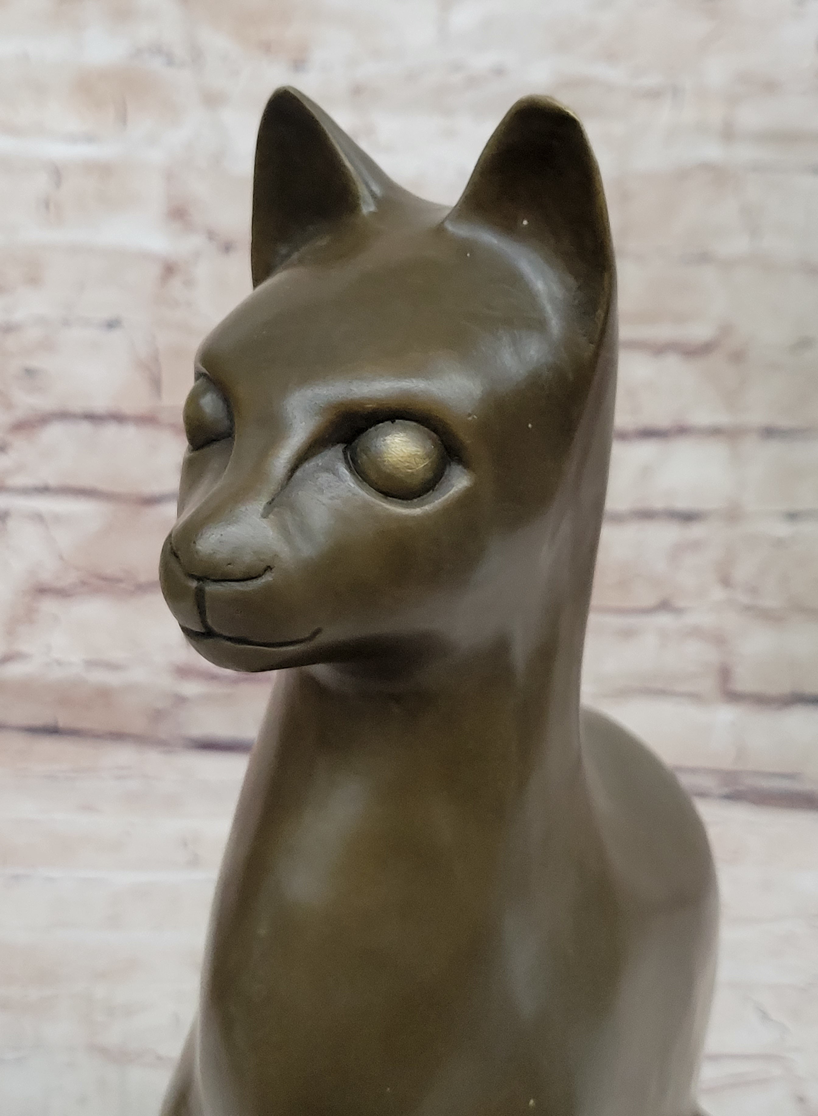 Hot Cast Bronze Sitting Cat Sculpture Feline Collectible Art