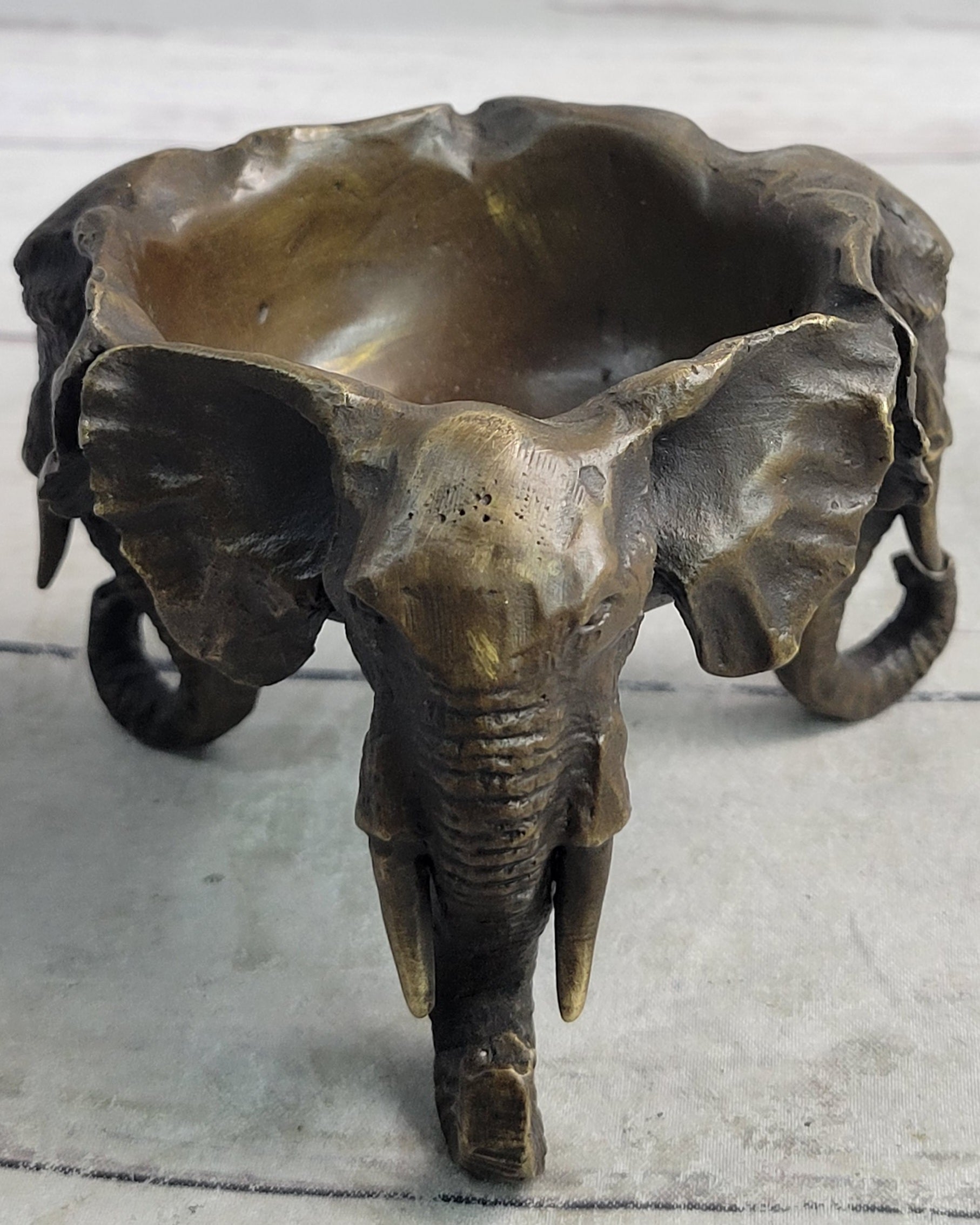 Bronze Metal Elephant Candy Dish Ashtray Art Sculpture