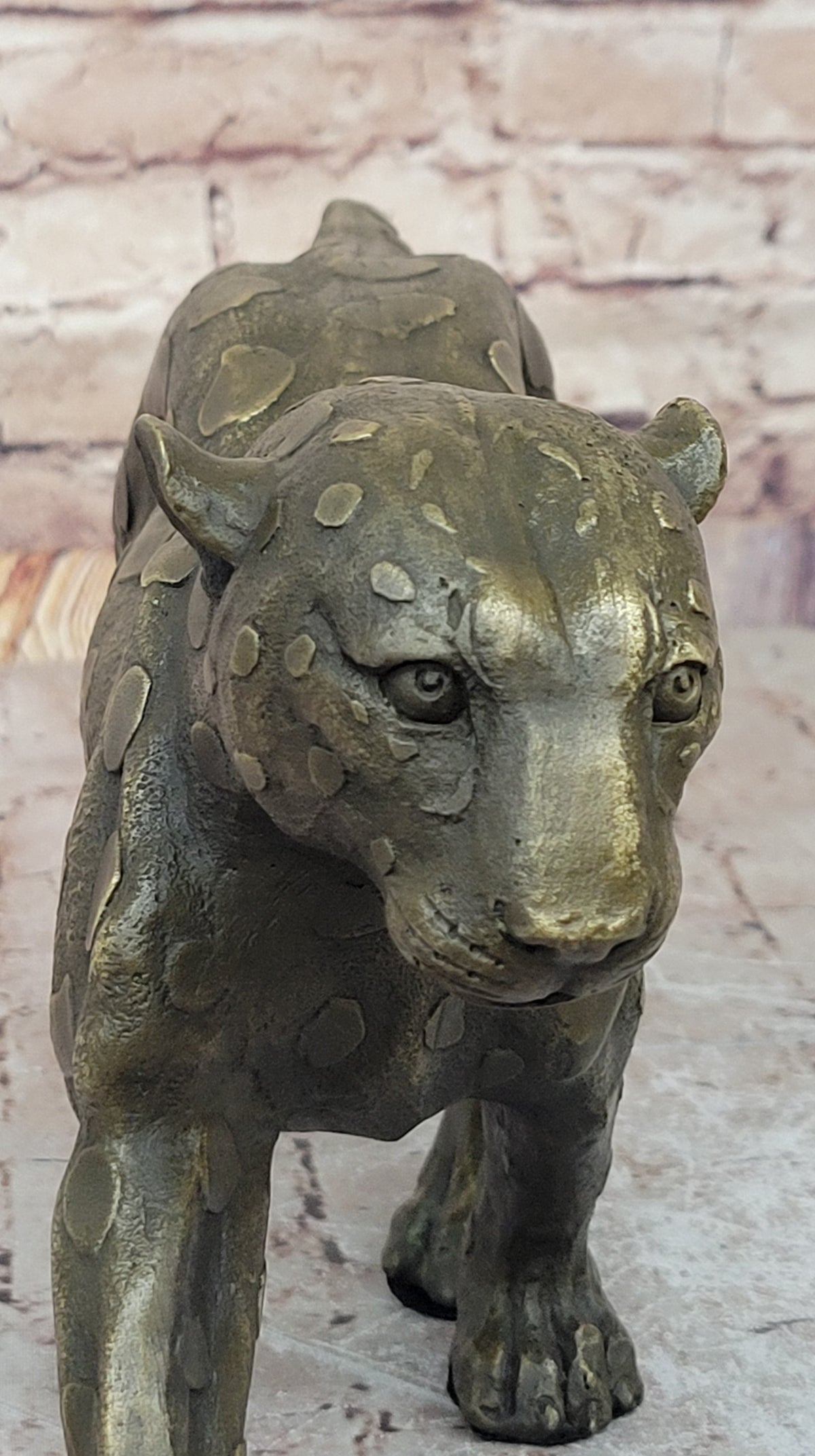 Hot Cast Bronze Cheetah Cat Sculpture