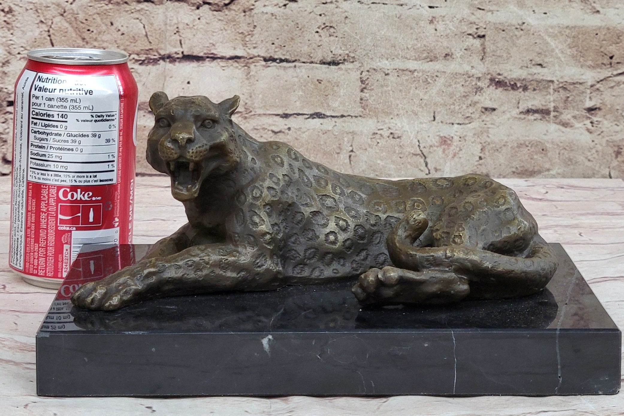 Hot Cast Bronze Cheetah Jaguar Leopard Sculpture on Marble Base