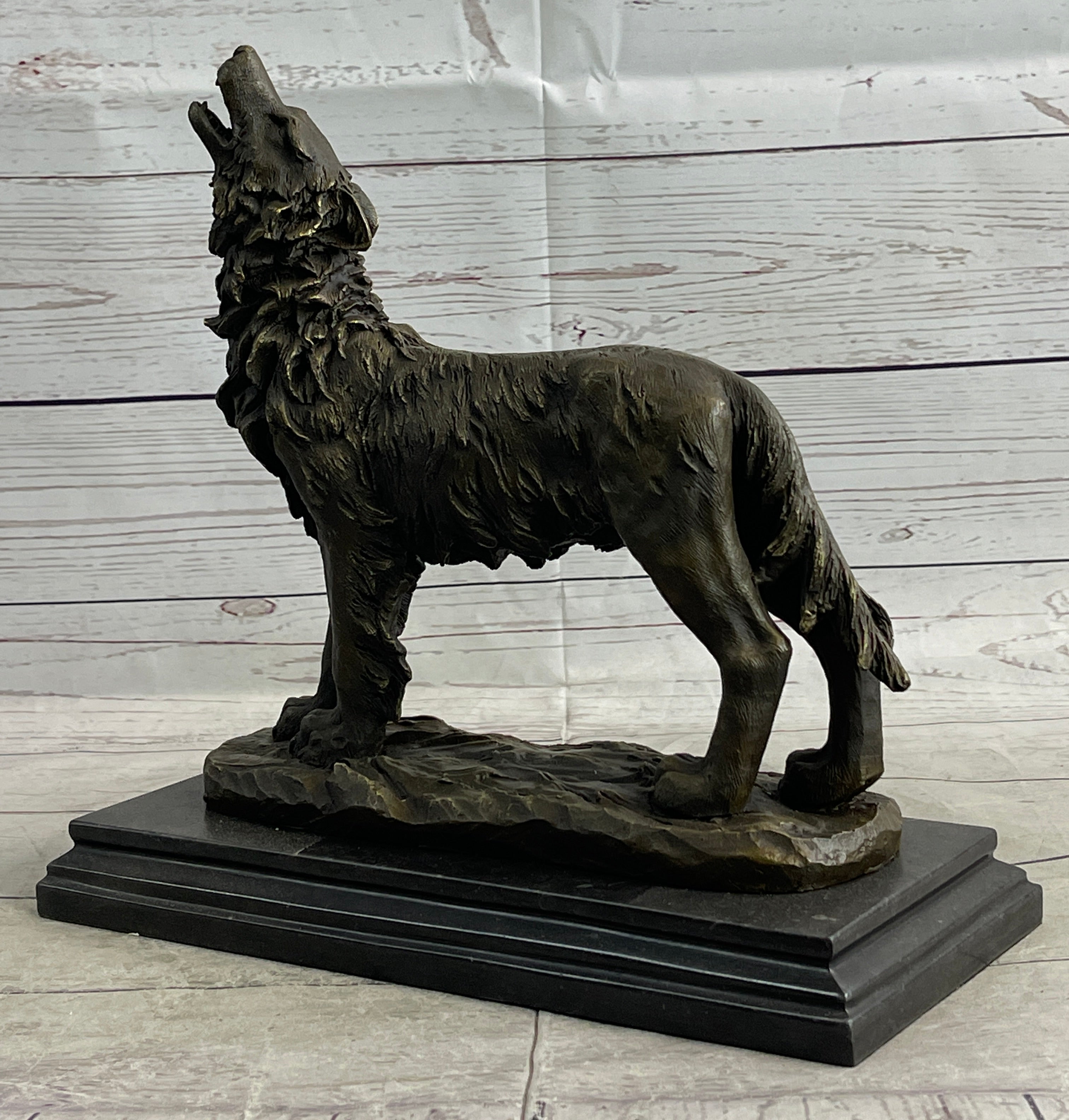 Hot Cast Bronze Howling Wolf Sculpture by Milo