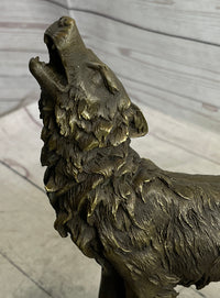 Hot Cast Bronze Howling Wolf Sculpture by Milo