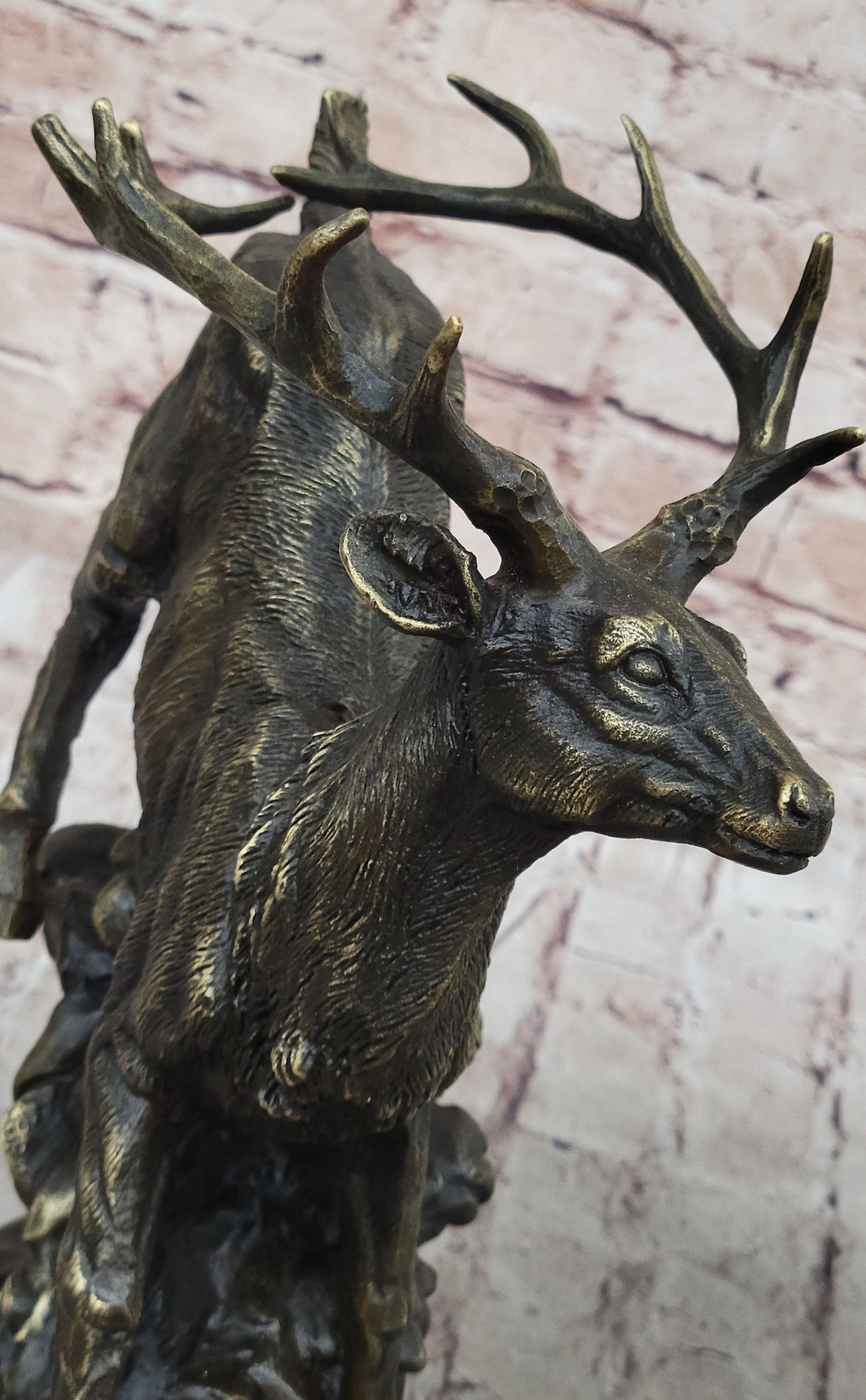 Running Deer Elk Buck Stag Caribou Reindeer Bronze Metal 11" x 10"