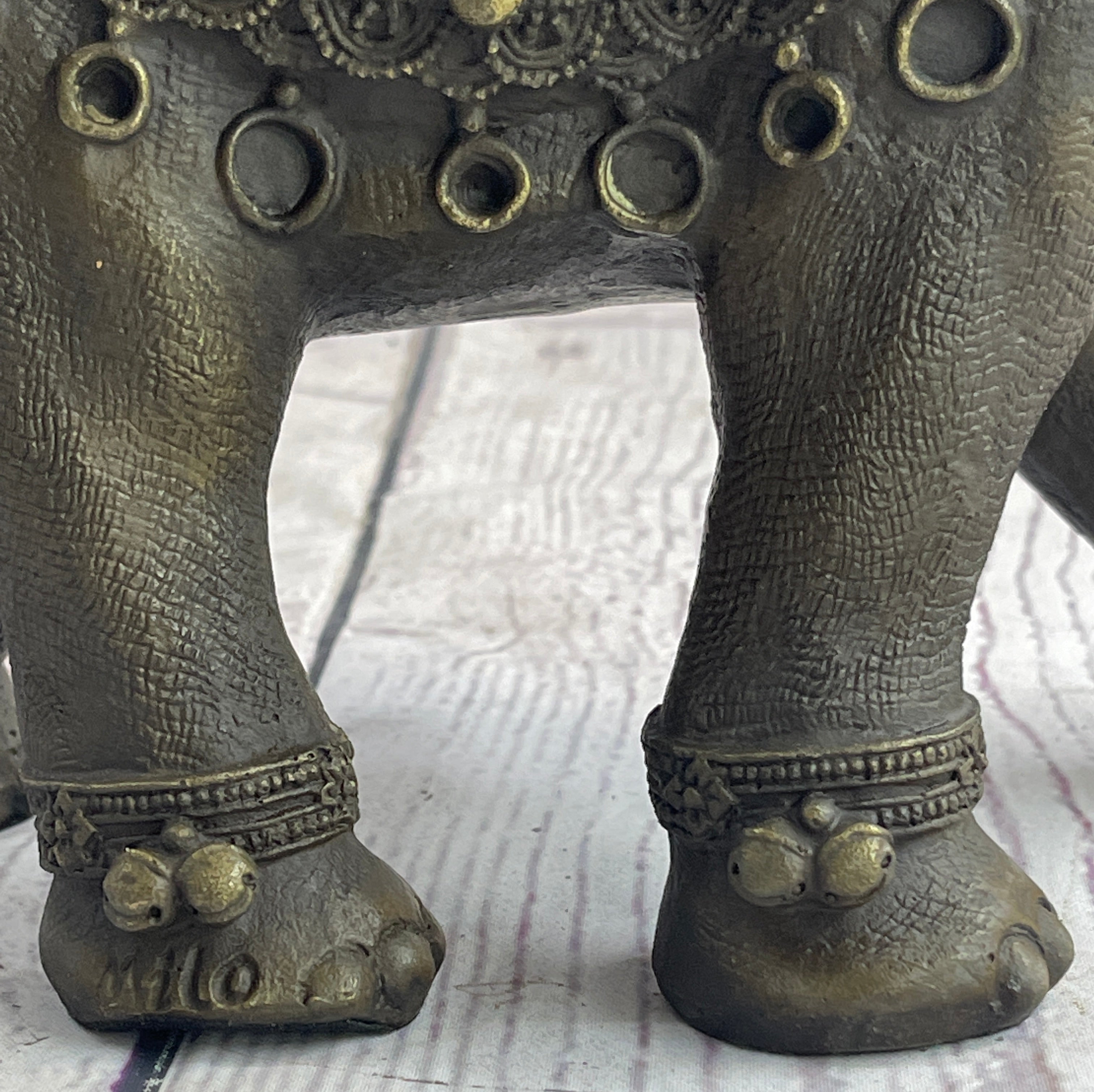 Indian Elephant Bronze Metal Sculpture Signed 8.5" x 12"