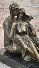 Bronze Romantic Couple Sculpture - Intimate Embrace - Aldo Vitaleh