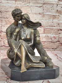 Bronze Romantic Couple Sculpture - Intimate Embrace - Aldo Vitaleh