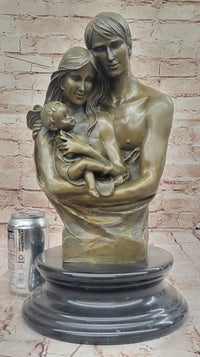 Bronze Family Sculpture – Cherished Moments with Parents and Child