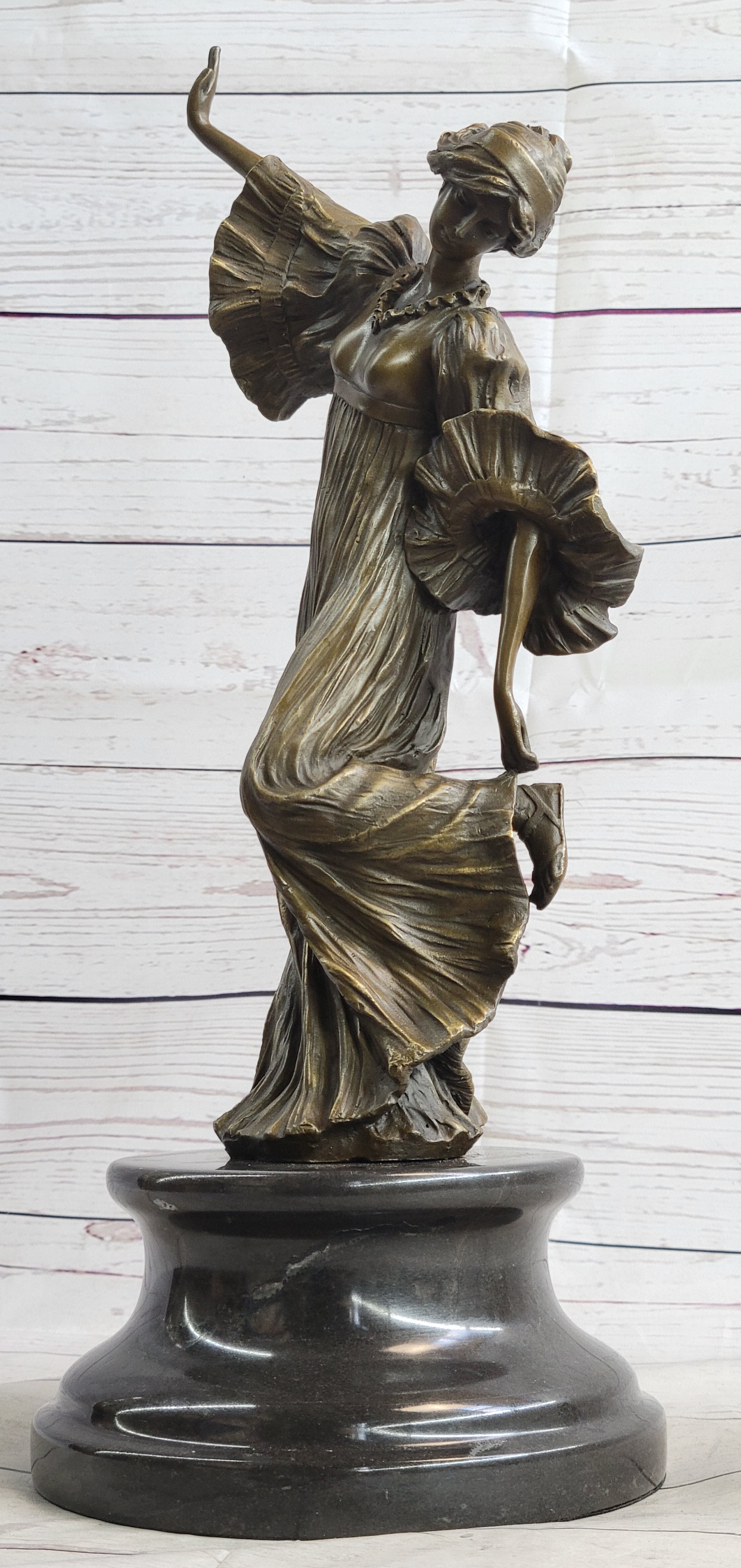 Agathon Léonard Danseuse Chantant Bronze 16" x 6.5"