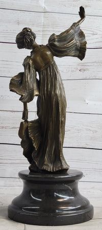 Agathon Léonard Danseuse Chantant Bronze 16" x 6.5"