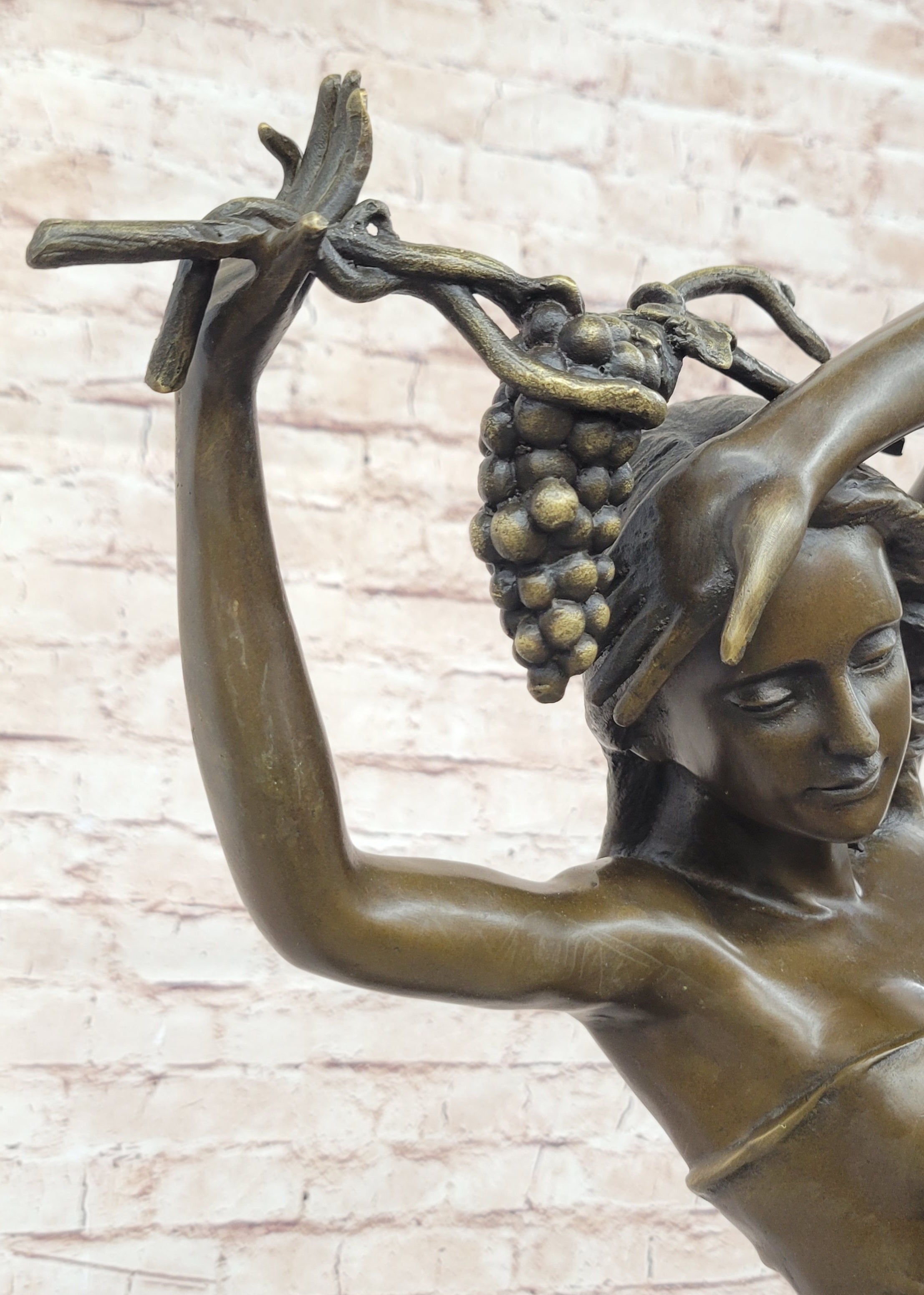 Nude Female Figure Sexy Girl Stretching Grapes Vineyard Wine Bronze Sculpture Statue Decor Original Art