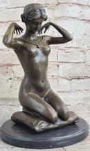 Signed Aldo Vitaleh Femme Agenouille Nude Lady Bronze Sculpture Lost Wax Artwork