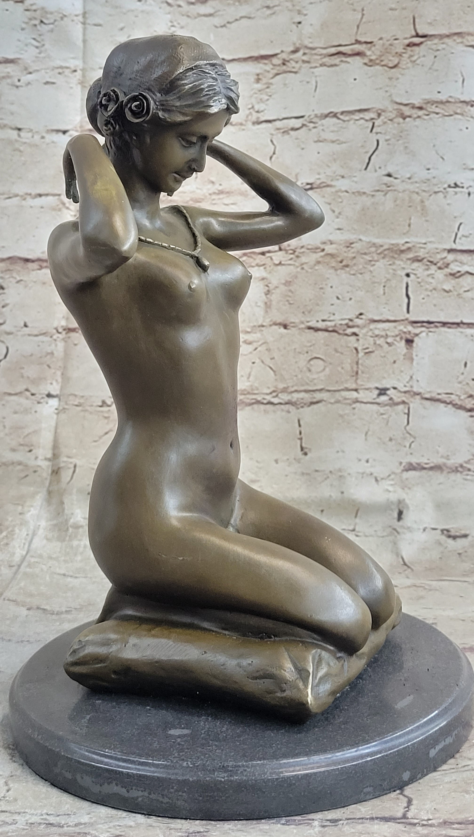 Signed Aldo Vitaleh Femme Agenouille Nude Lady Bronze Sculpture Lost Wax Artwork