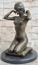 Signed Aldo Vitaleh Femme Agenouille Nude Lady Bronze Sculpture Lost Wax Artwork