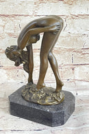 Signed Italian Artist Vitaleh Sexy Woman Bronze Sculpture
