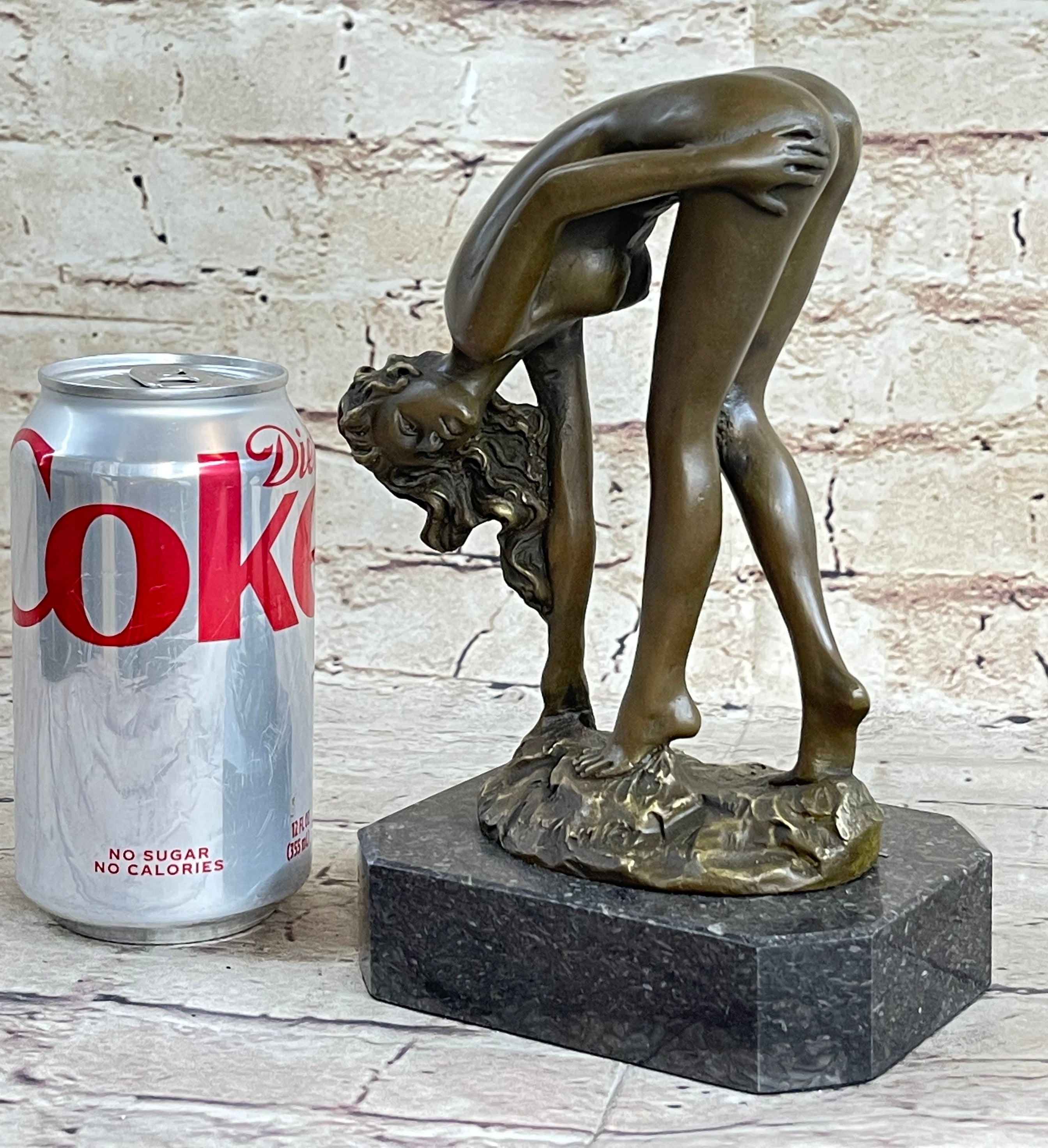 Signed Italian Artist Vitaleh Sexy Woman Bronze Sculpture