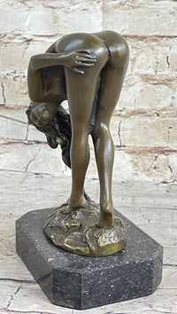 Signed Italian Artist Vitaleh Sexy Woman Bronze Sculpture