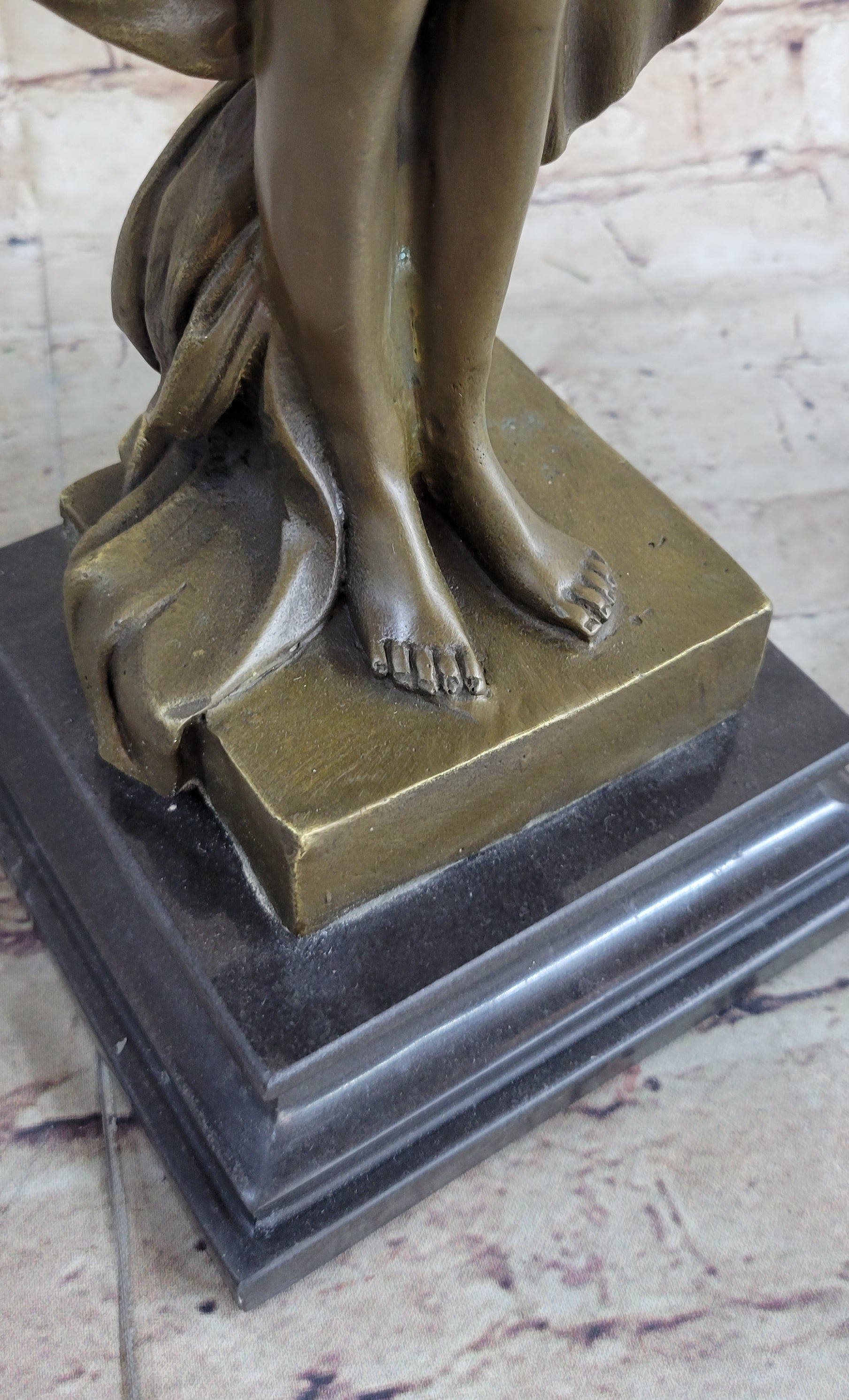 Bronze Sculpture Demure Nude Woman Classical Bronze Sculpture Art Milo