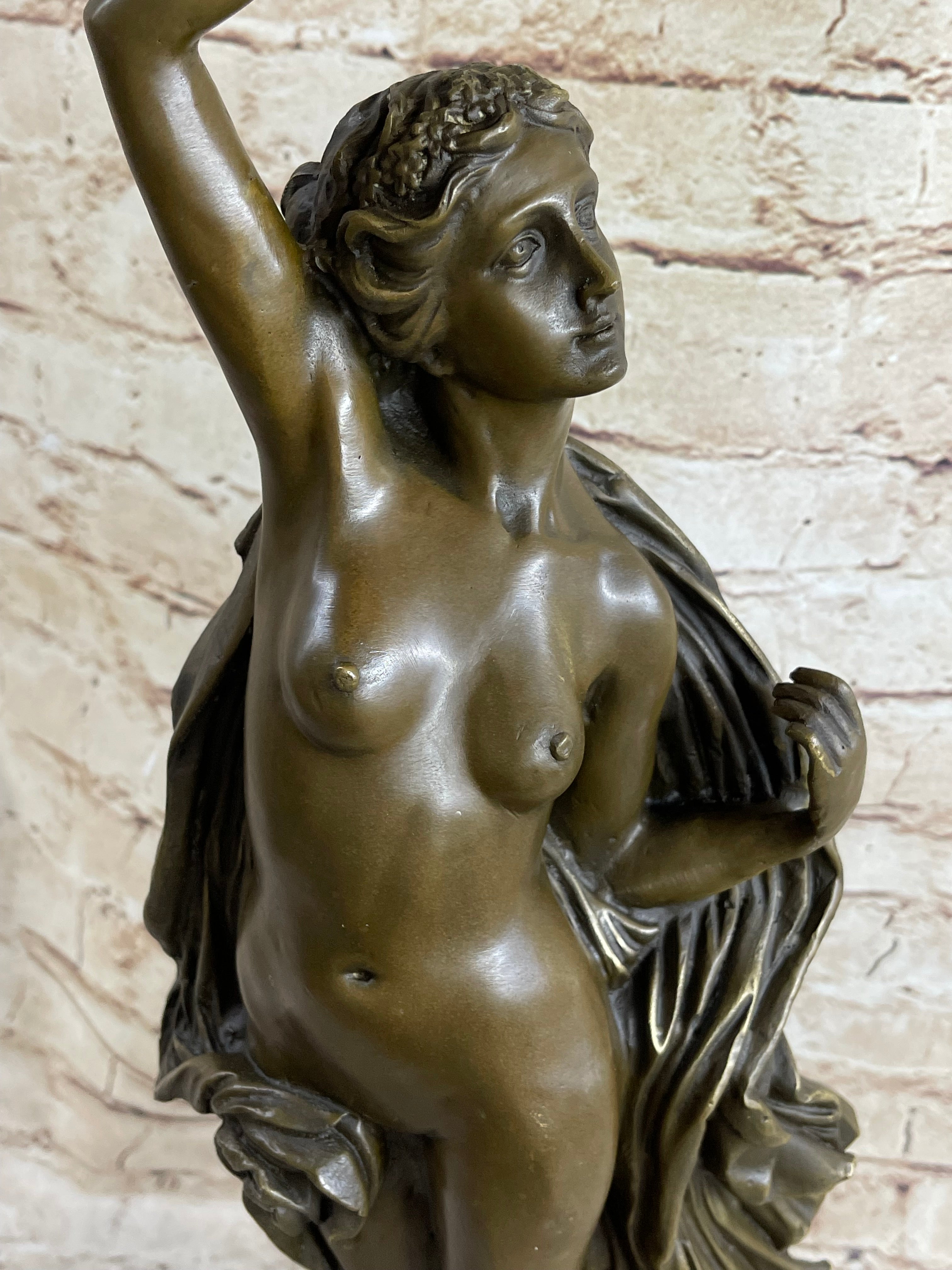 Nude Roman Greek Goddess Female Figure Bronze Sculpture 20" x 7"